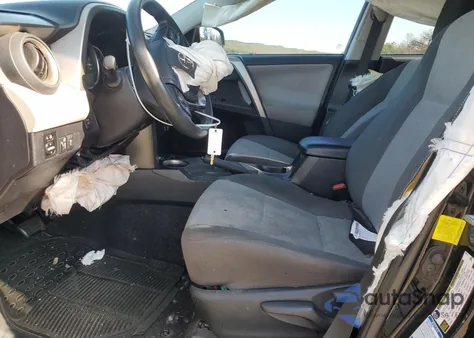 2015 Toyota Rav4 Le из США, поврежденный, VIN 2T3BFREV2FW358205